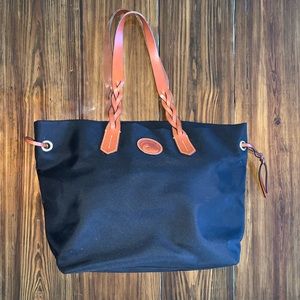 Dooney & Bourke bag